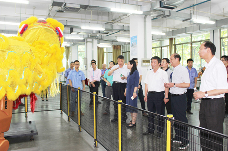 20170609中国机器人产业联盟领导一行莅临我司参观调研-封面.jpg